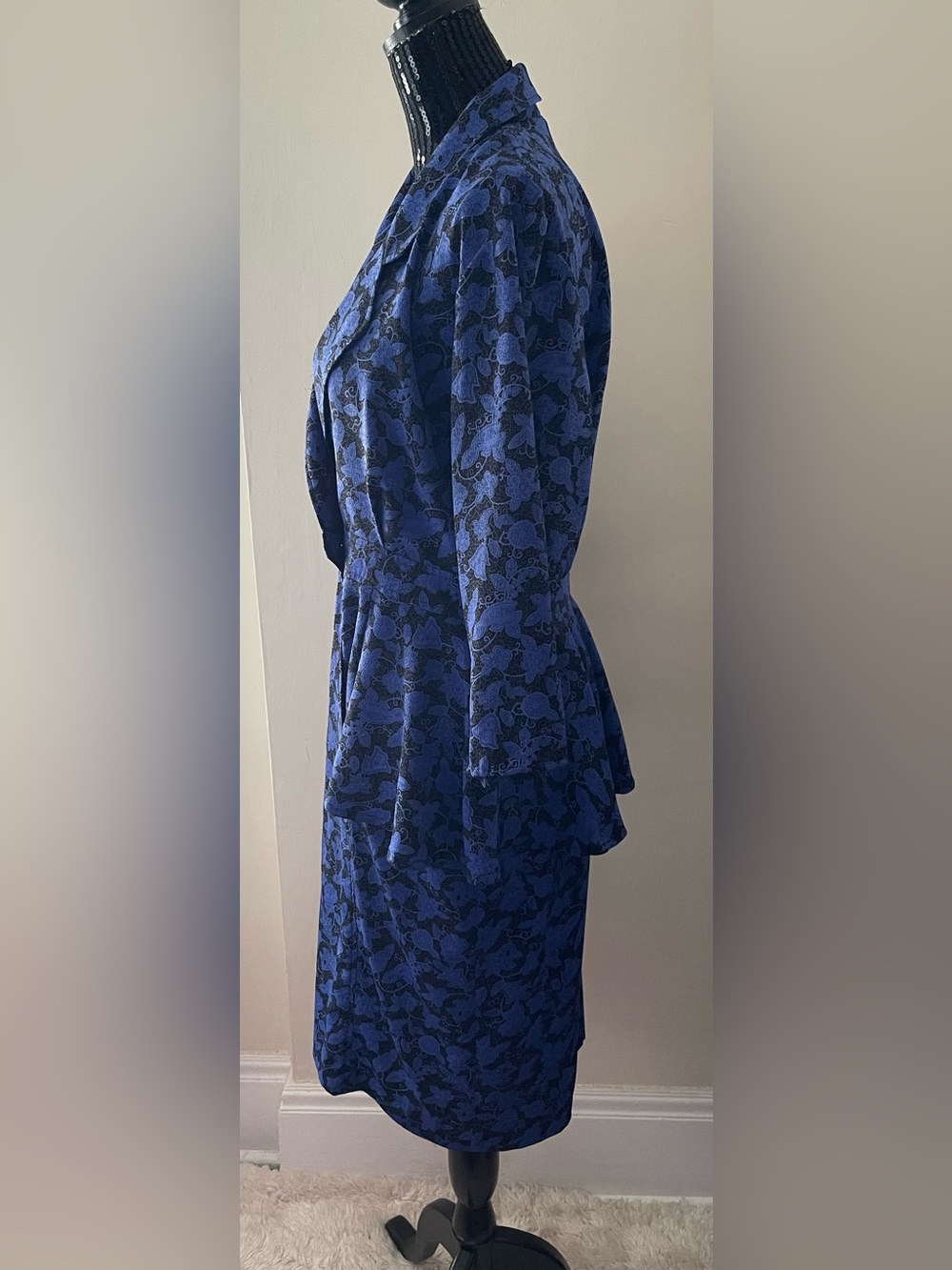 Lindor Vintage Blue & Black Floral Peplum Dress - Picture 3 of 12